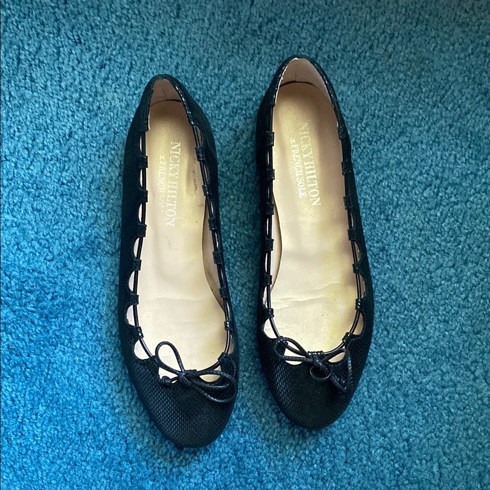 Black Ballet Flats